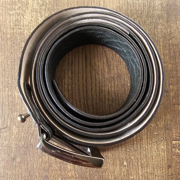 Brunello Cucinelli Gunmetal Buckle Crackled Leather Long Loop Pull Through Belt - Picture 4 of 14